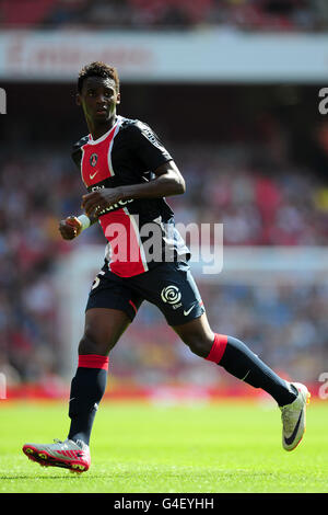 Soccer - Emirates Cup 2011 - Paris Saint Germain v New York Red Bulls - Emirates Stadium. Jean-Christophe Bahebeck, Paris Saint Germain Stock Photo