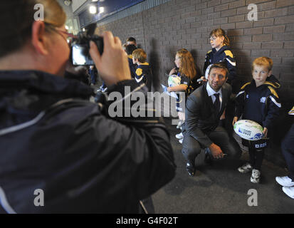 Rugby Union - EMC Test Match - Scotland v Ireland - Murrayfield Stock Photo