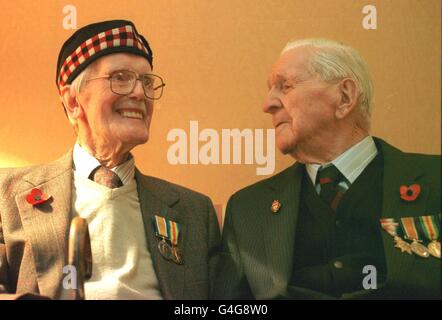 The Consul General of France,Mrs Anita Limido presented the insignia of Chevalier (Knight) of the Legion of Honour to Robert Urquhart (left) age 98 and Alfred Anderson age 102 in Edinburgh today.They were two of four awards to be presented to Scottish Veterans of World War 1. Stock Photo