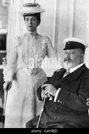 King Edward VII and Queen Alexandra at Cowes, Isle of Wight. Stock Photo