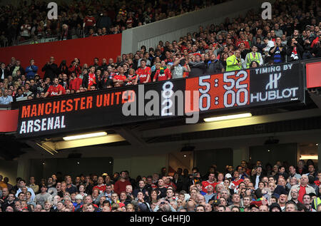 Soccer - Barclays Premier League - Manchester United v Arsenal - Old Trafford Stock Photo