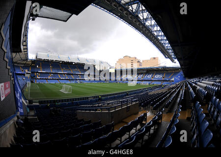 Stamford bridge chelsea hi-res stock photography and images - Alamy