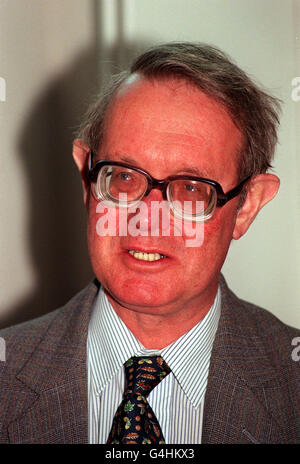 Quentin Goggs, father of Timothy Goggs - who died clearing landmines in Afghanistan - at a press conference to announce the allocation of grants by the Diana, Princess of Wales Memorial Fund,to thirteen charities which help landmine victims all over the world. Stock Photo