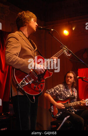 Scott Matthews performs on stage at Bush Hall in west London. Stock Photo