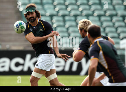 South Africa's Victor Matfield during the captain's run at North Shore Stadium, Auckland, New Zealand. Stock Photo