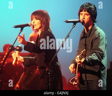 Paul McCartney/Chrissie Hynde Stock Photo - Alamy