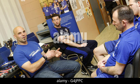 Everton Goalkeeper Marcus Hahnemann holds a questions and answers session during the Everton in the Community and World Health Day at The Greenbank Sports Academy, Liverpool Stock Photo
