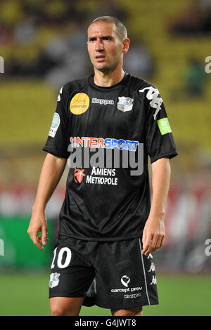 Soccer - Ligue 2 - AS Monaco v Amiens SC - Stade Louis II. Benjamin Gavanon, SC Amiens Stock Photo