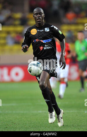 Soccer - Ligue 2 - AS Monaco v Amiens SC - Stade Louis II. Manasse Enza-Yamissi, SC Amiens Stock Photo