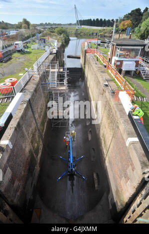 Diglis Lock cleaning Stock Photo
