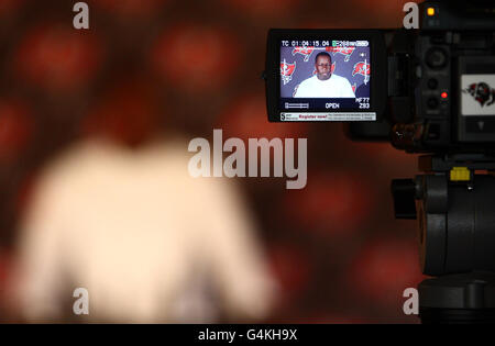 Tampa Bay Buccaneers head coach Todd Bowles, facing, greets New Orleans ...