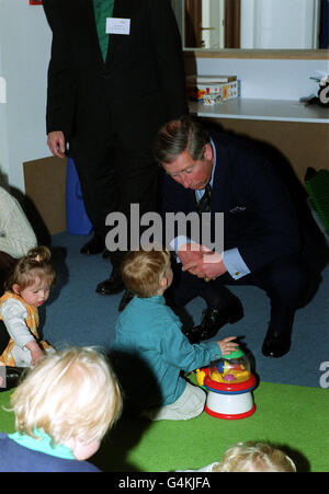 Prince of Wales/toddler chat Stock Photo