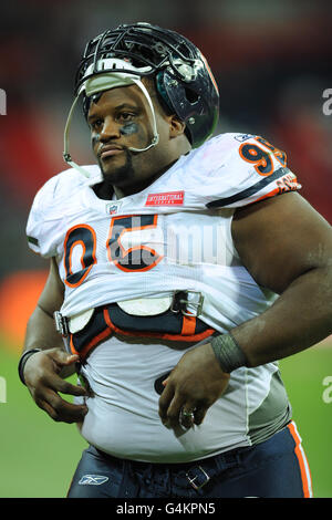 Tampa Bay Buccaneers nose tackle Steve McLendon (96) watches the Atlanta  Falcons line up during a NFL football game, Sunday, Sept.19, 2021 in Tampa,  Fla. (AP Photo/Alex Menendez Stock Photo - Alamy