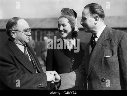 Oswald Pirow,  Sir Oswald Mosley and Lady Diana Mosley: 1948 Stock Photo