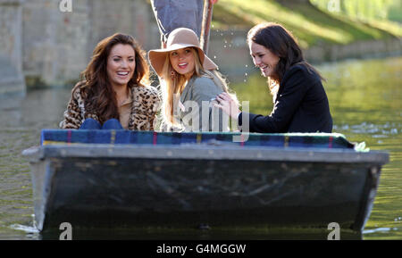 Miss World 2011 contestants (left - right) Miss Ireland Holly Carpenter, Miss England Alize Mounter and Miss Scotland Jennifer Reoch take a trip in a punt on the River Cam in Cambridge, Cambridgeshire. Stock Photo