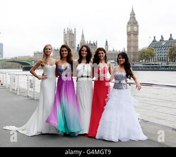 Miss World contestants (left to right) Miss England Alize Mounter, Miss Republic of Ireland Holly Carpenter, Miss Scotland Jennifer Reogh, Miss Northern Ireland Finola Guinnane, Miss Wales Sara Jessica Manchipp in central London ahead of the ceremony on November 6 in Earls Court. Stock Photo