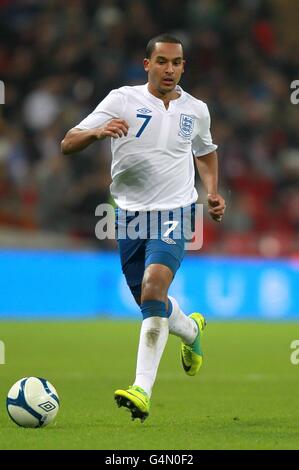 Soccer - International Friendly - England v Sweden - Wembley Stadium. Theo Walcott, England Stock Photo