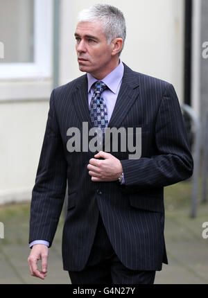 Liz McColgan court case Stock Photo - Alamy