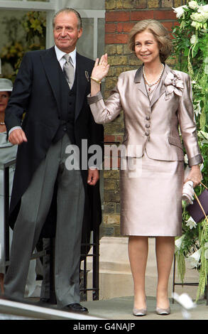 King Juan Carlos and Queen Sofia of Spain arrive at the Greek Orthodox Cathedral of St Sophia in Bayswater, west London, for the wedding of Princess Alexia to Carlos Morales Quintana of Spain. Stock Photo