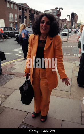 Actress Lesley Joseph who plays Dorian in the BBC Comedy 'Birds of a Feather' arriving at the Old Vic Theatre in London for the opening night of the Keith Waterhouse play 'Jeffrey Bernard is Unwell' Stock Photo