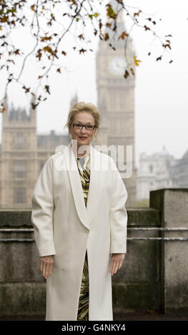 Meryl Streep unveils the poster for new film The Iron Lady on the South Bank in London. Stock Photo