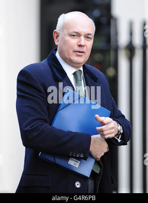 Work and Pensions Secretary Iain Duncan Smith arrives in Downing Street, London, for a Cabinet meeting. Stock Photo