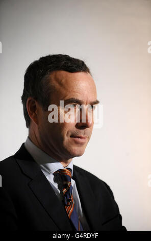 The Editor Of The Ft Lionel Barber In His Office 10 06 Tom Pilston Stock Photo Alamy