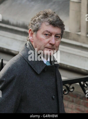 Former News of the World editor Colin Myler arrives at The Royal Courts of Justice, central London, to give evidence to the Leveson Inquiry. Stock Photo