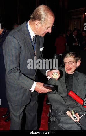 Investitures and Awards - The Albert Medal Awarded to Professor Stephen Hawking - St James's Palace, London Stock Photo