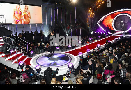 Guest wait for celebrities as they enter the Celebrity Big Brother House at Elstree Studios, Borehamwood. PRESS ASSOCIATION Photo. Picture date: Thursday January 5, 2012. See PA story SHOWBIZ Brother. Photo credit should read: Ian West/PA Wire Stock Photo