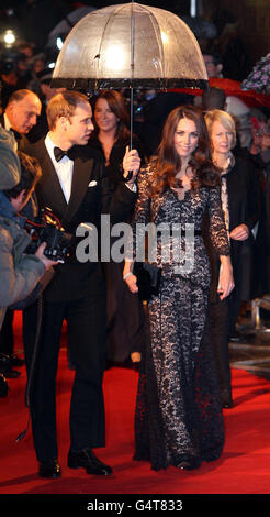 The Duke and Duchess of Cambridge arrive for the UK Royal film premiere of War Horse at the Odeon West End, London. Stock Photo