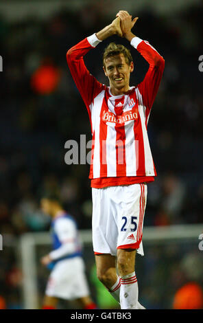 Soccer - Barclays Premier League - Blackburn Rovers v Stoke City - Ewood Park. Stoke City's goal scorer Peter Crouch celebrates at the end of the game against Blackburn Rovers Stock Photo