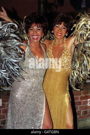 Singer Shirley Bassey unveils her waxwork, at Madame Tussauds in London. Stock Photo