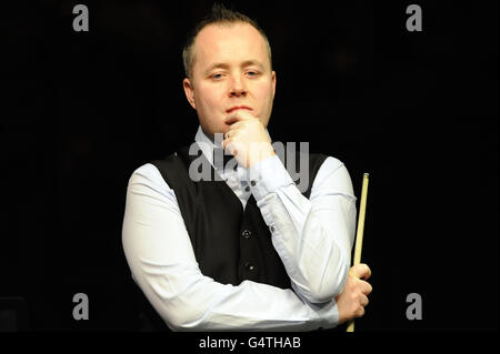 Snooker - The Masters 2012 - Day Three - Alexandra Palace Stock Photo