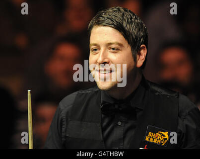 Snooker - The Masters 2012 - Day Three - Alexandra Palace. Matthew Stevens in action during The Masters 2012 at Alexandra Palace, London. Stock Photo