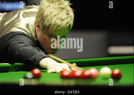 Snooker - The Masters 2012 - Day Three - Alexandra Palace Stock Photo