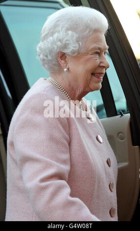 Queen visits Women's Institute Stock Photo