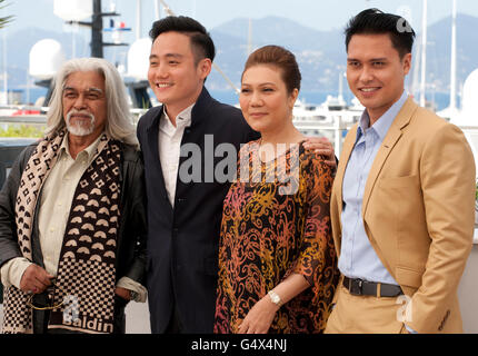 Actor Wan Hanafi Su, director Boo Junfeng, actor Firdaus Rahman and actress Mastura Ahmad at the Apprentice film photo call Stock Photo