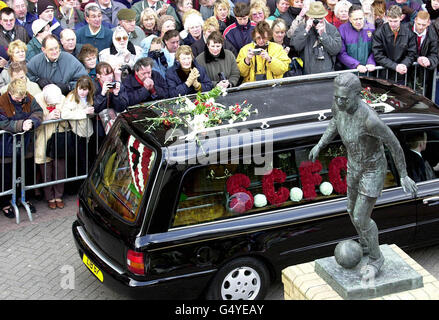 Stan Matthews hearse statue tribute Stock Photo