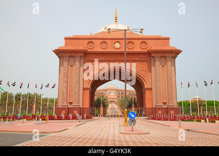 ABU DHABI, UAE - APRIL 27: Gate to the Emirates Palace hotel on April 27, 2014, UAE. Seven stars Emirates Palace is the second m Stock Photo