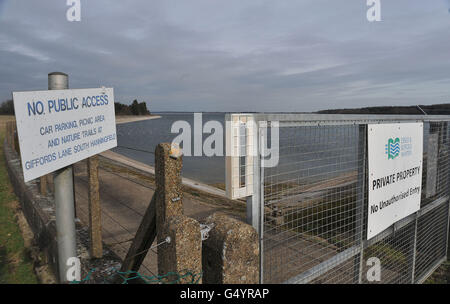 A general view of Hanningfield Reservoir, near Stock in Essex, managed by Essex and Suffolk Water. The south east of England is now in a state of drought, the Department for Environment, Food and Rural Affairs said today. Stock Photo