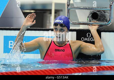 Fran Halsall celebrates winning the Women's 100m Freestyle Stock Photo