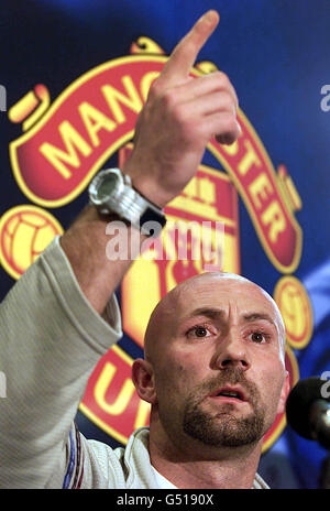 French international goalkeeper Fabien Barthez during a press conference at Old Trafford, Manchester. Barthez joins Manchester United from Monaco for 7.8 million pounds - a British record for a keeper. * The 28-year-old was a member of France's World Cup-winning side in 1998, and is seen by manager Sir Alex Ferguson as an ideal replacement for Peter Schmeichel who left the club after their Champions League victory last year. See PA story SOCCER Man Utd. **EDI** PA Photo : Phil Noble. Stock Photo