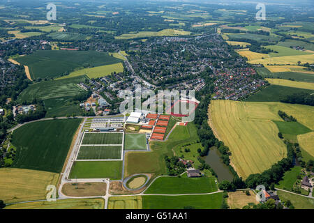 Aerial view, tennis court, tennis courts, clay courts, red clay, industrial slag, Metzkausen with Mettmanner Tennis and Hockey Stock Photo