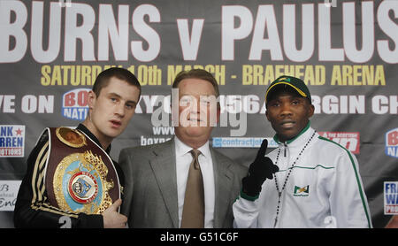 Ricky Burns (left) with promoter Frank Warren and Paulus Moses (right) during the Head-to-Head at the Braehead Arena, Glasgow. Stock Photo