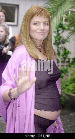 Pregnant actress Patsy Palmer, who played Bianca Butcher in Eastenders, arrives at the British Soap awards 2000 at the BBC TV studios. Stock Photo