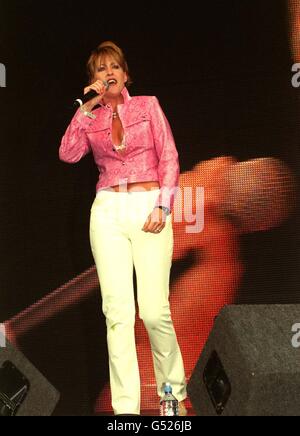 Katrina Leskanich (formerly of the band Katrina and the Waves) performing on stage at the Mardi Gras 2000 festival in London's Finsbury Park. Stock Photo