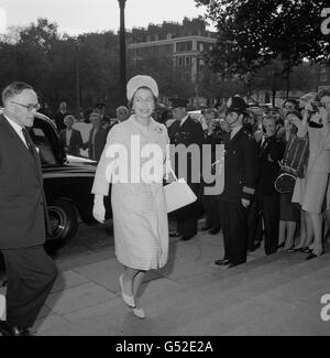 Queen Elizabeth II arriving for her visit to the Victoria and Albert Museum, South Kensington, London. Stock Photo