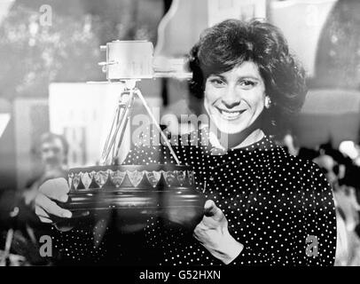 Champion Javelin thrower Fatima Whitbread with her trophy after being named BBC Sports Personality of the year tonight Stock Photo