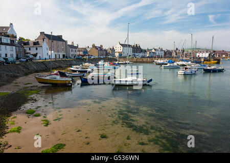 United Kingdom, Scotland, Aberdeenshire, Stonehaven, Port of Stonehaven, Stonehaven is a small port town in Kincardineshire Stock Photo